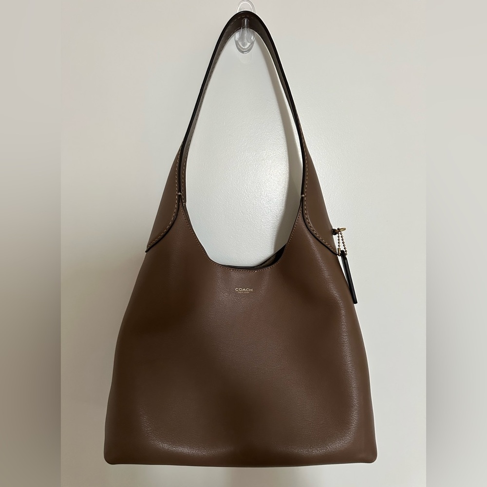 RARE EUC Coach Brooklyn 28 Shoulder Bag